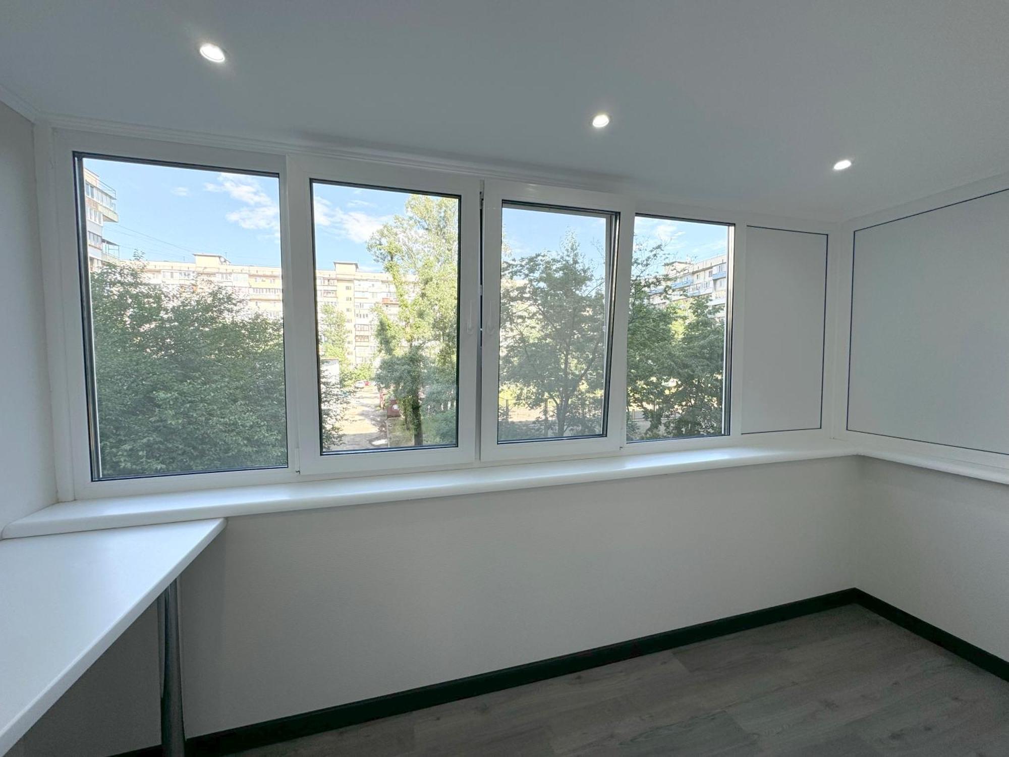 Artal Apartment On Obolonskyi Avenue 16 Kyjev Exteriér fotografie